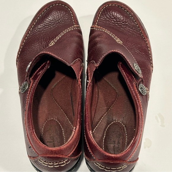 Clarks Ashland Loop Womens Size 7.5M Burgundy Textured Leather Loafers - Picture 5 of 12